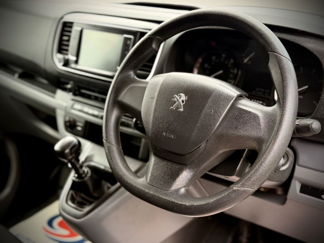 2022 Peugeot Expert