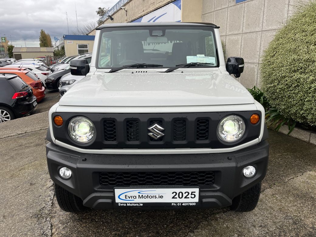 2025 Suzuki Jimny
