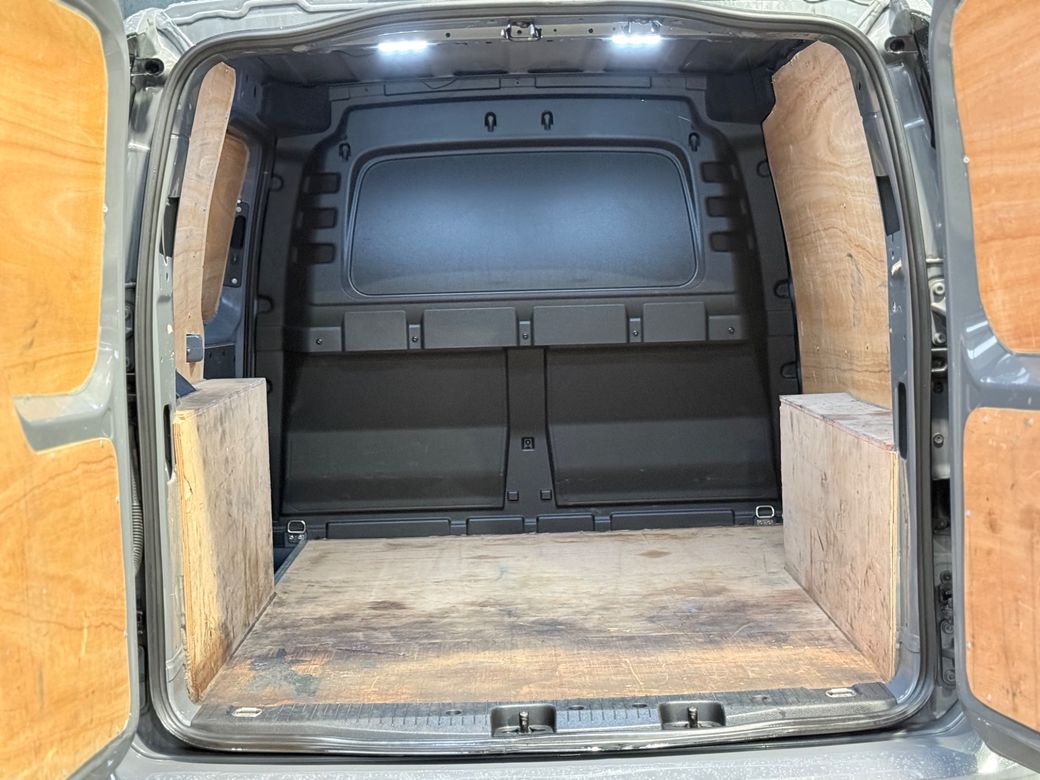 2023 Volkswagen Caddy