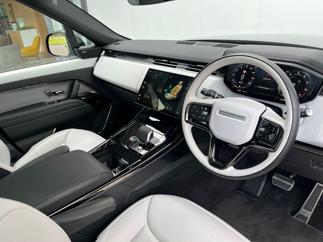 2024 Land Rover Range Rover Sport