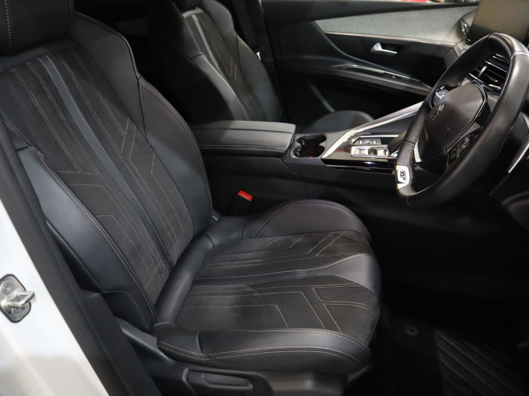 2023 Peugeot 3008