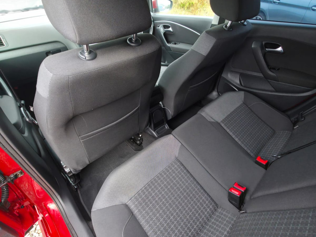 2017 Volkswagen Polo