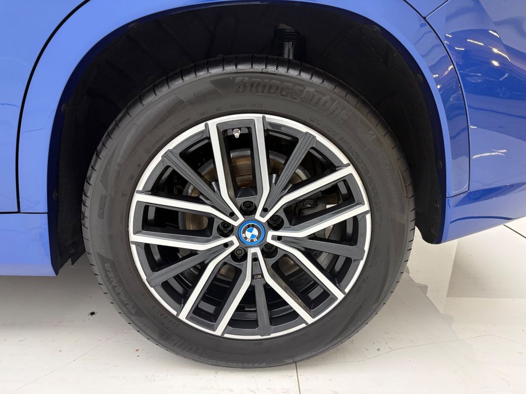 2025 BMW X1