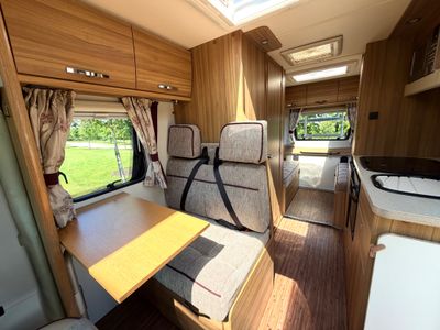2015 ELDDIS PRESTIGE 135 LOW PROFILE R.H.D