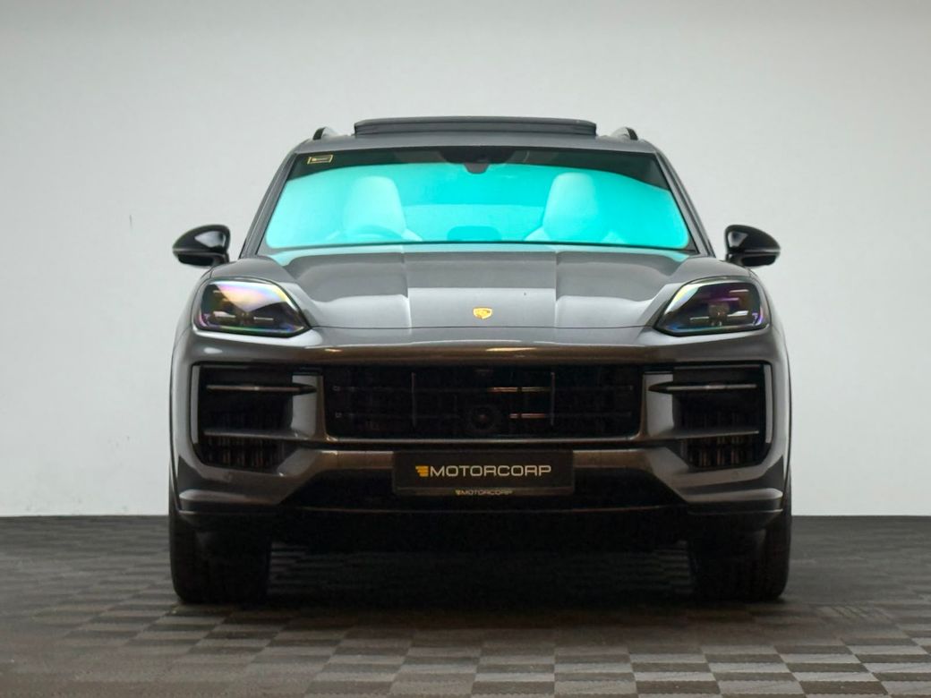 2024 Porsche Cayenne
