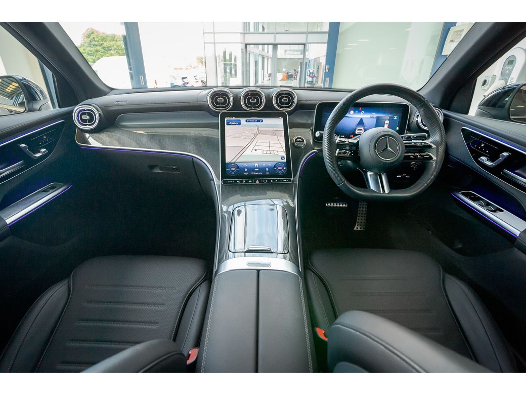 2025 Mercedes-Benz GLC Class