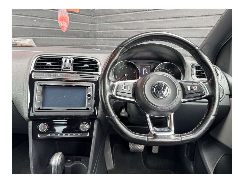 2015 Volkswagen Polo