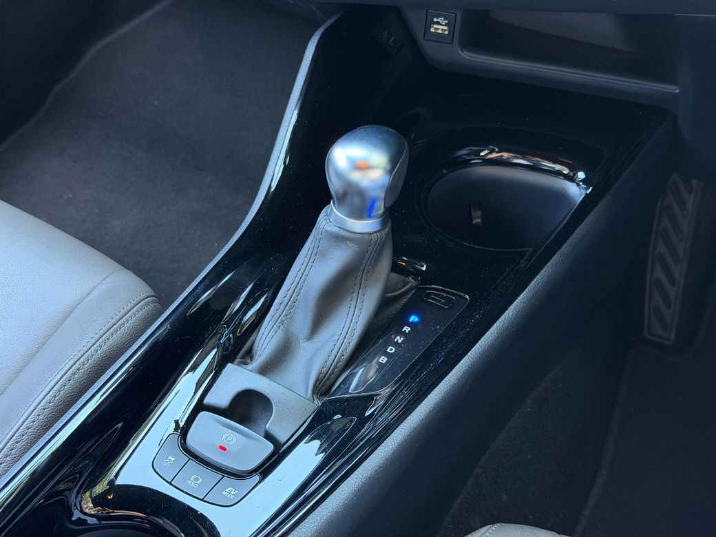 2023 Toyota C-HR