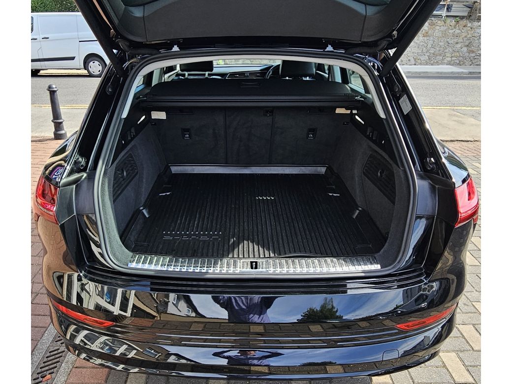2020 Audi e-tron