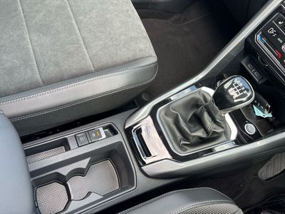 2025 Volkswagen T-Roc
