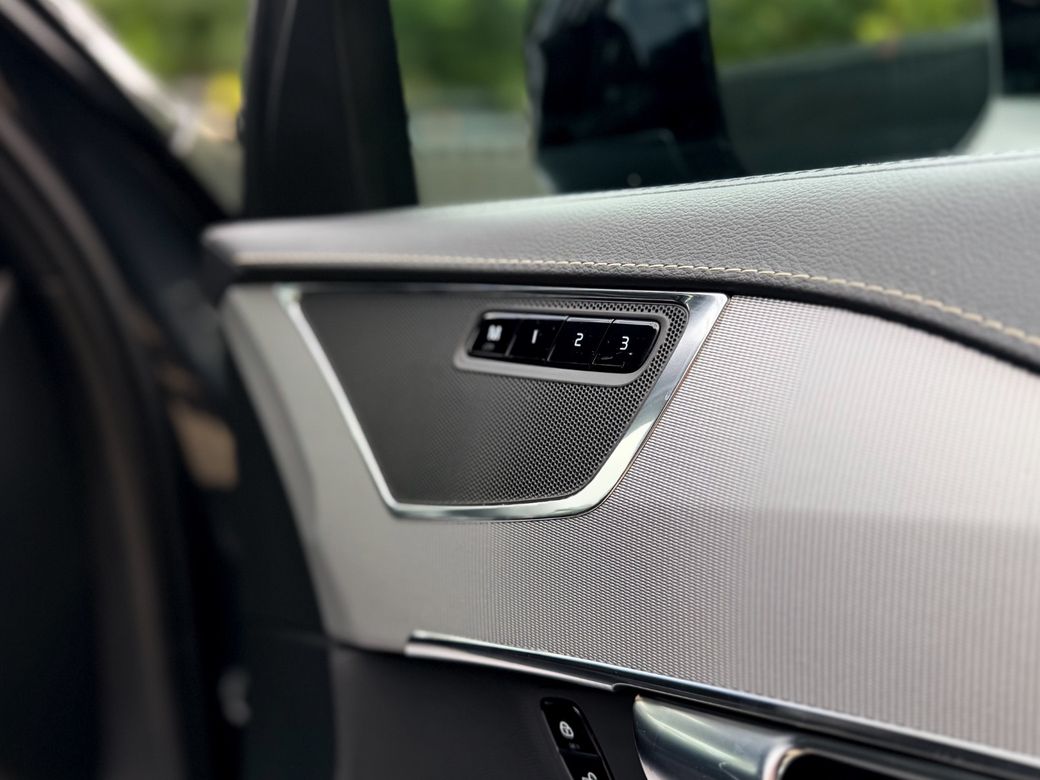 2021 Volvo XC90