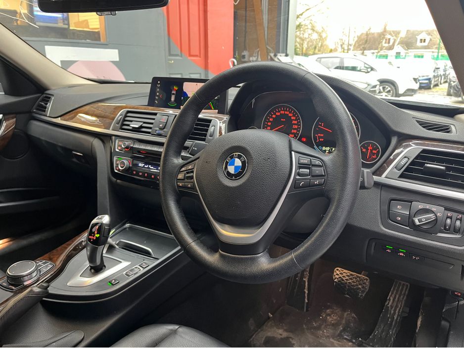 2019 BMW 3 Series
