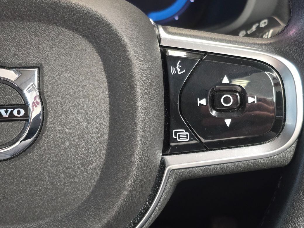 2023 Volvo XC60
