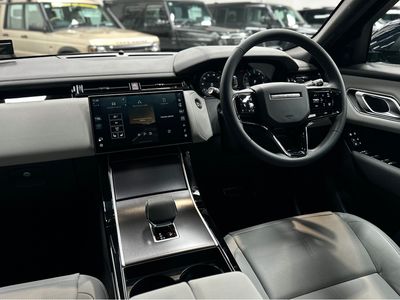 2025 Land Rover Range Rover Velar