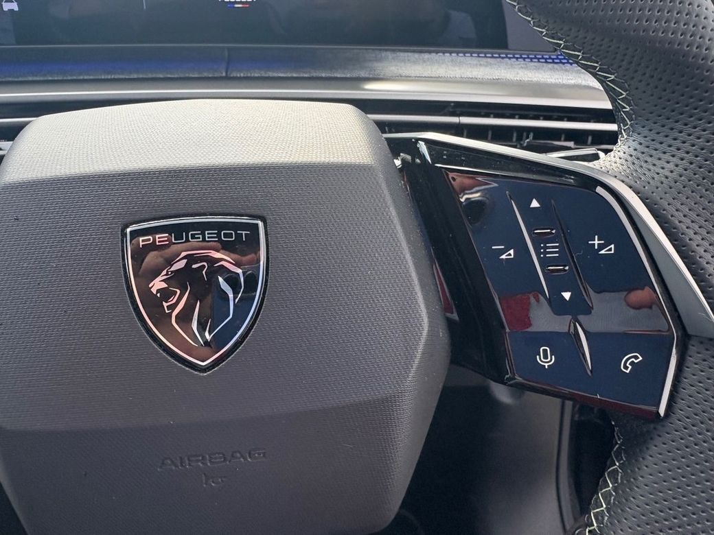 2025 Peugeot 3008