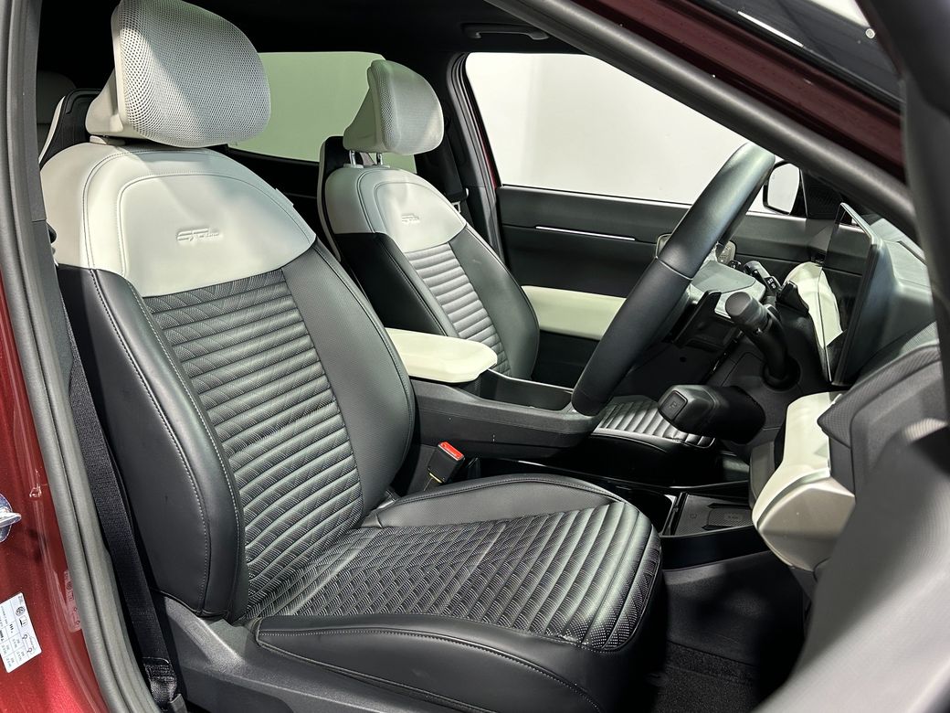 2026 Kia EV4