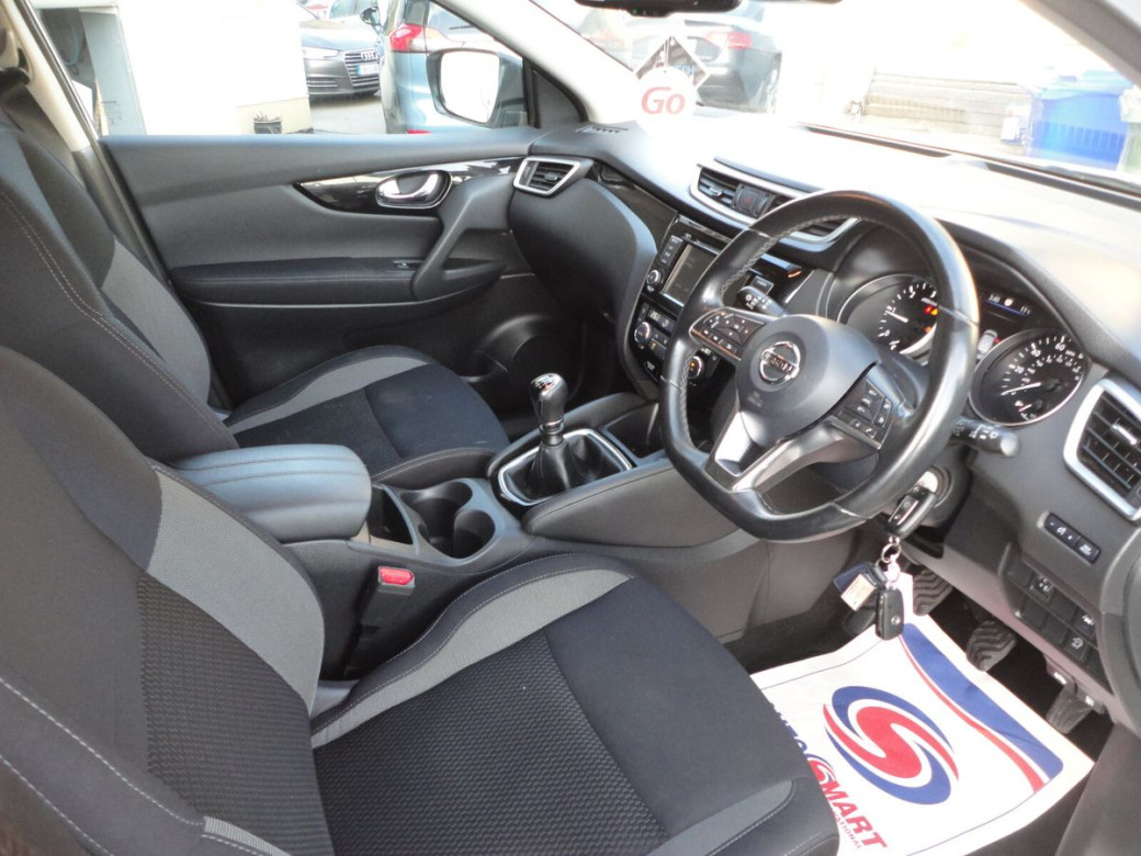 2020 Nissan Qashqai