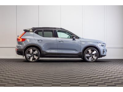 2023 Volvo XC40
