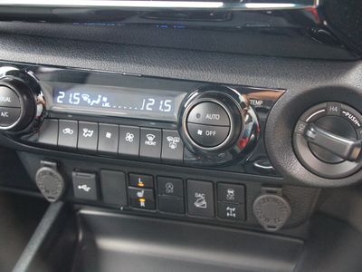 2025 Toyota Hilux