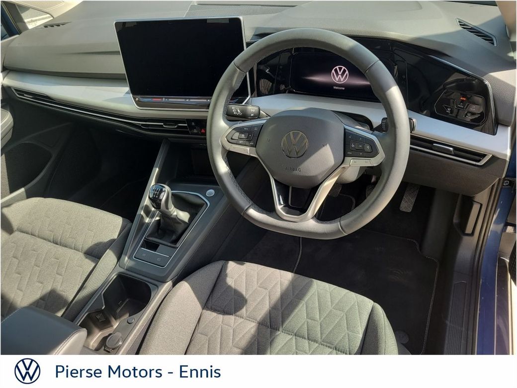 2025 Volkswagen Golf