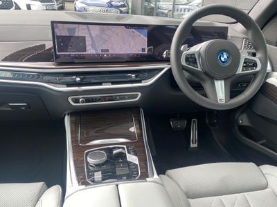 2025 BMW X5