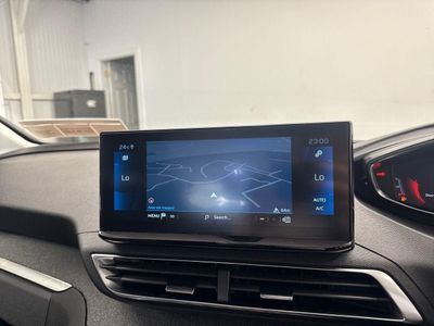 2022 Peugeot 5008