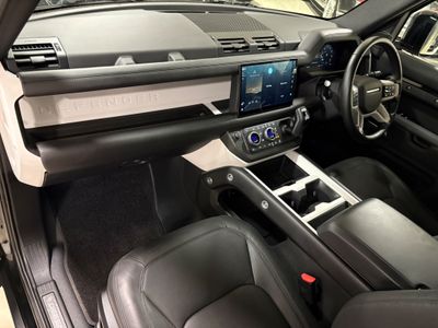 2025 Land Rover Defender