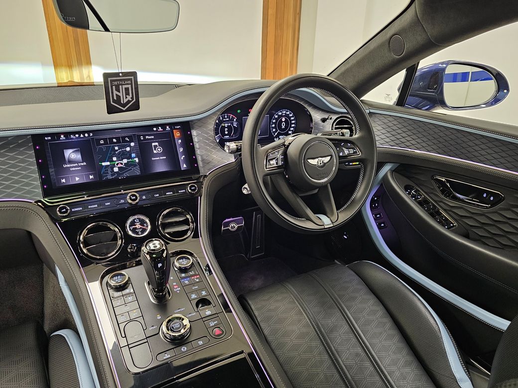 2024 Bentley Continental