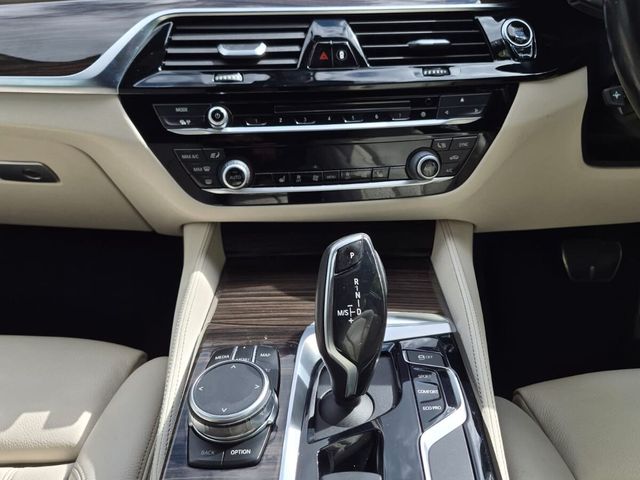 2018 BMW 5 Series