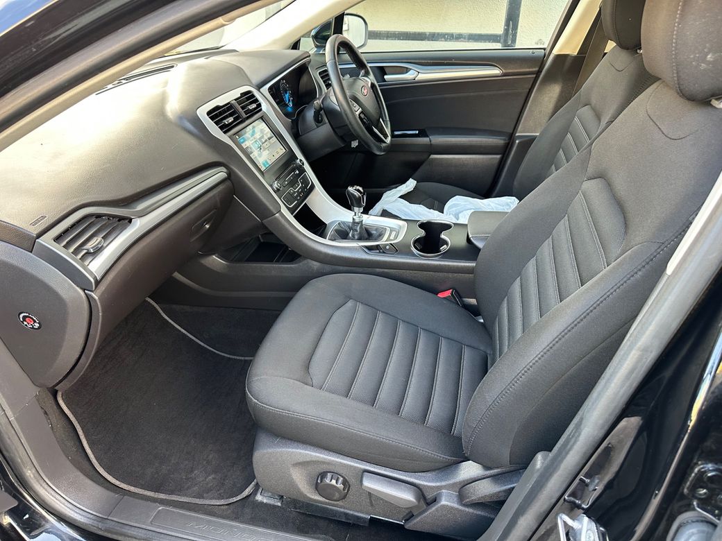 2017 Ford Mondeo