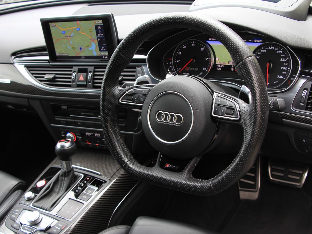 2016 Audi RS6