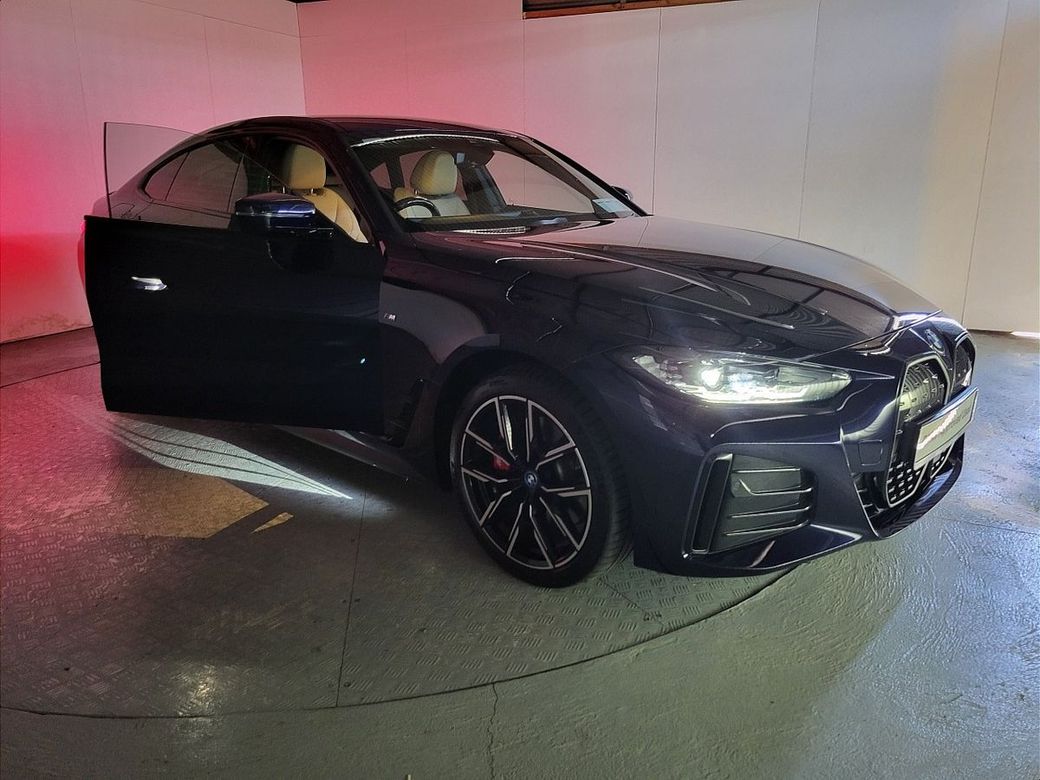 2023 BMW i4