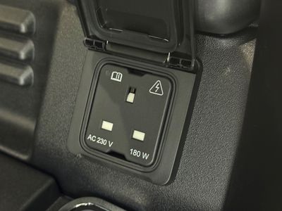 2026 Land Rover Defender
