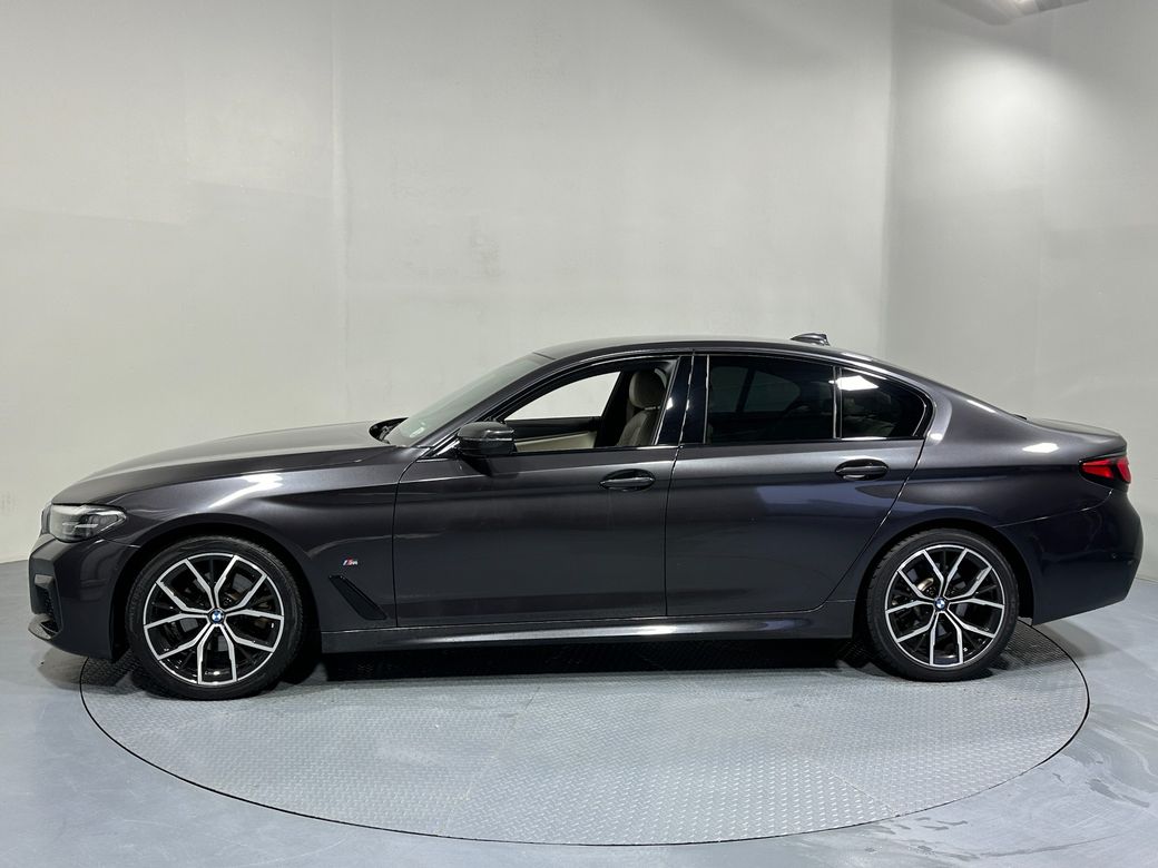 2022 BMW 5 Series