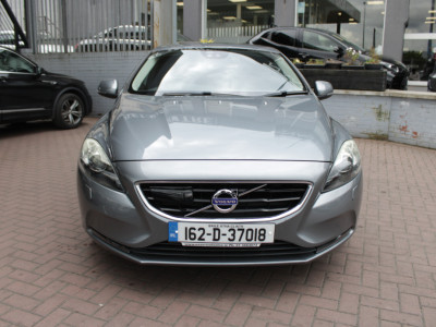 2016 Volvo V40