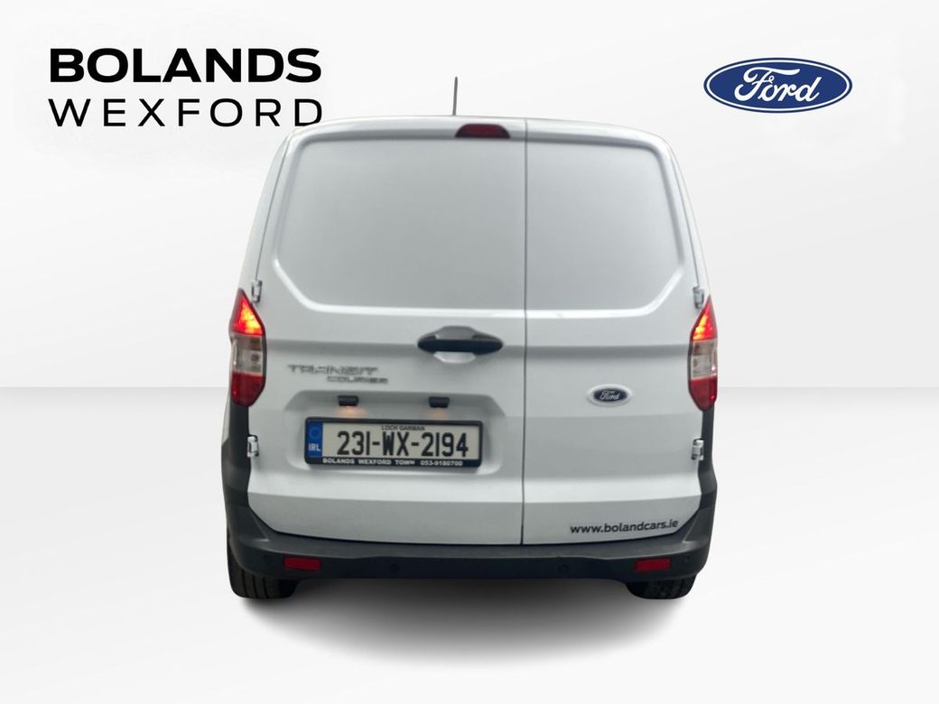 2023 Ford Transit Courier