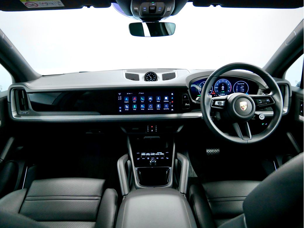 2025 Porsche Cayenne