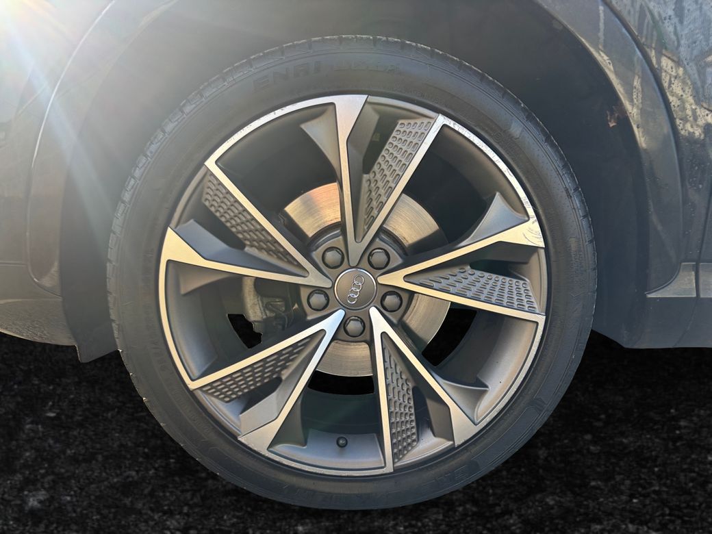 2016 Audi Q3