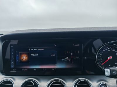2019 Mercedes-Benz E 220