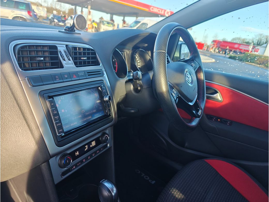 2016 Volkswagen Polo