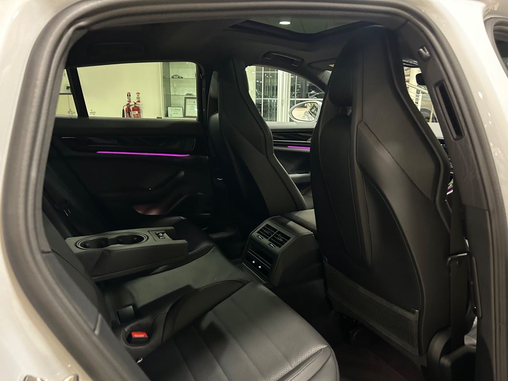 2024 Porsche Panamera