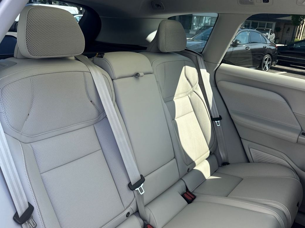 2026 Volvo EX60