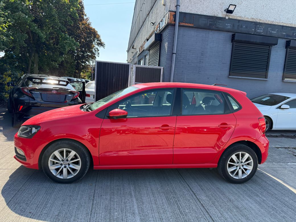 2014 Volkswagen Polo