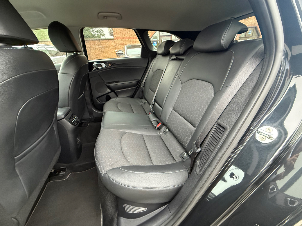 2022 Kia Ceed