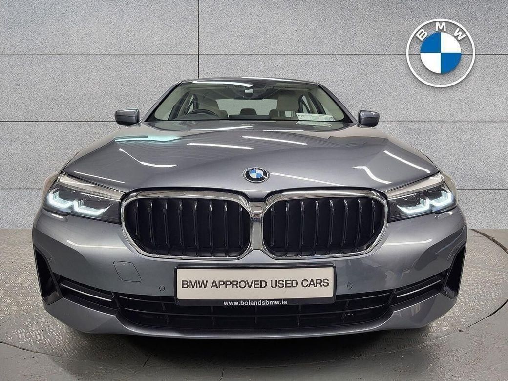 2021 BMW 5 Series