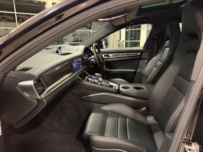 2023 Porsche Panamera