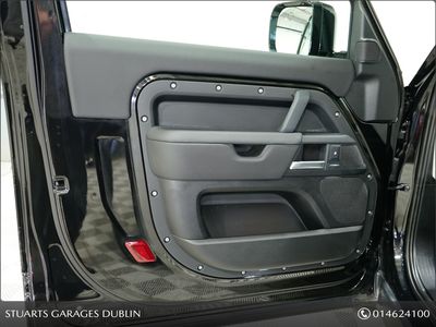 2026 Land Rover Defender