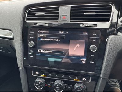 2017 Volkswagen Golf