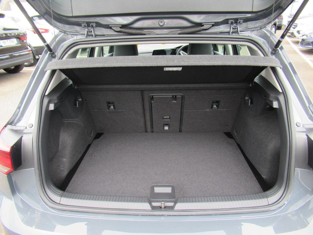 2023 Volkswagen Golf
