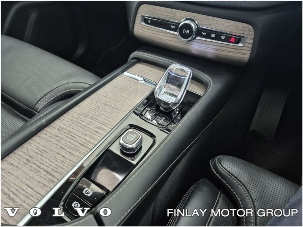 2023 Volvo XC90